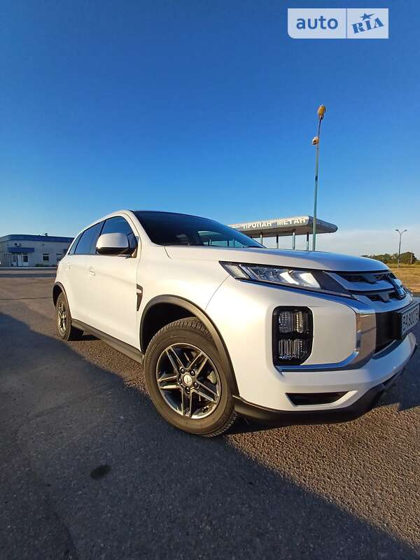 2022 mitsubishi asx