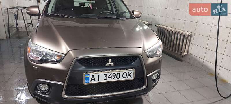 2011 mitsubishi asx