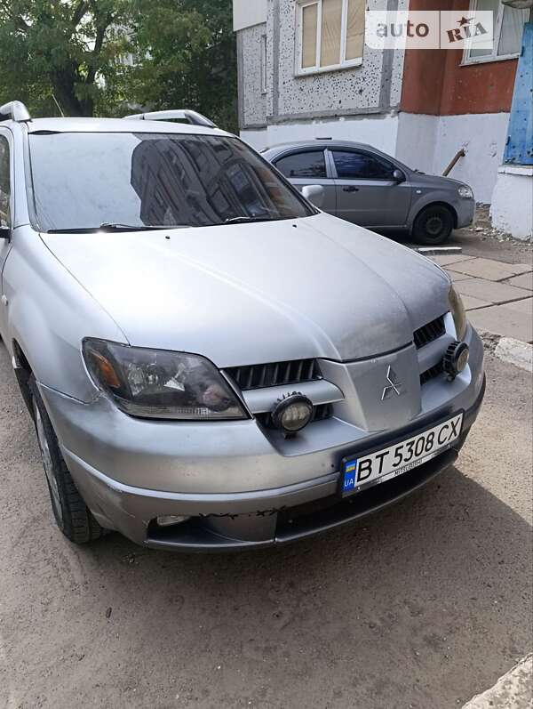 2004 mitsubishi outlander