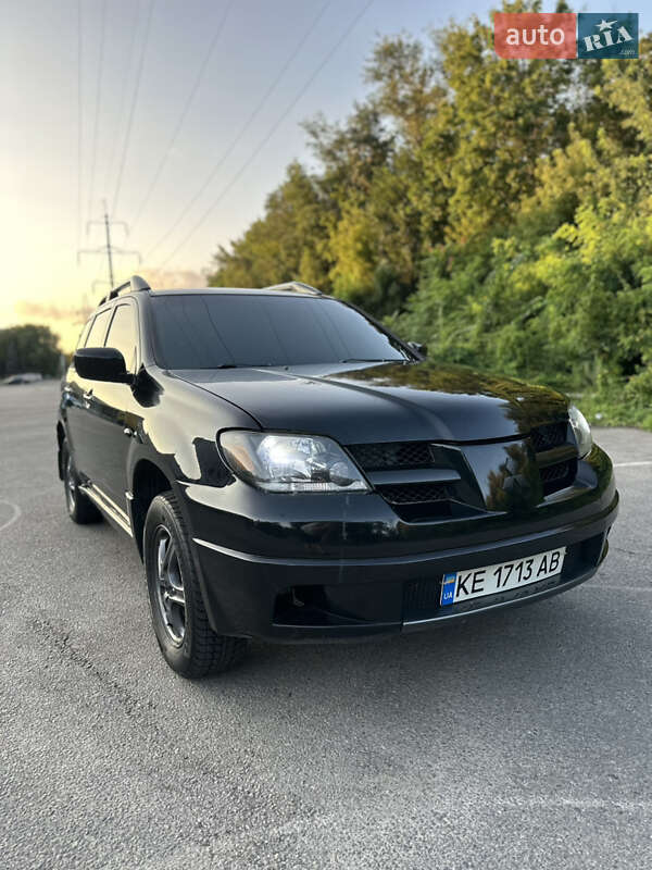 2003 mitsubishi outlander