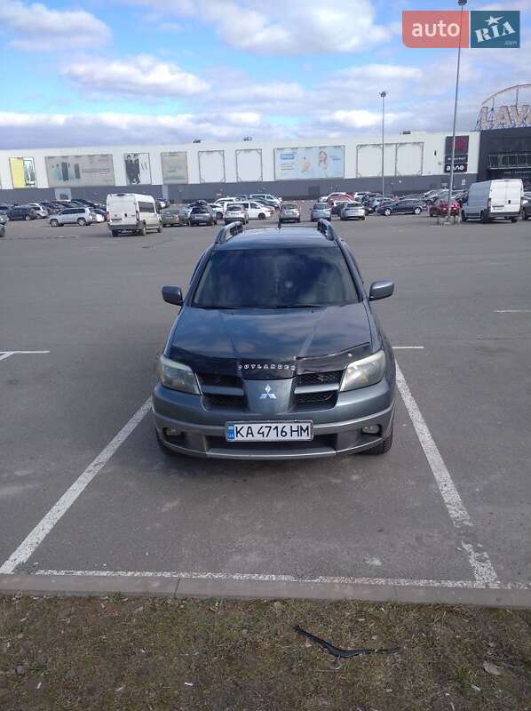 2003 mitsubishi outlander