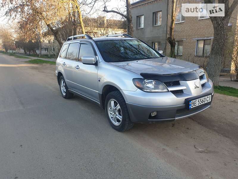 2004 mitsubishi outlander