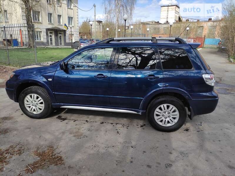 2003 mitsubishi outlander
