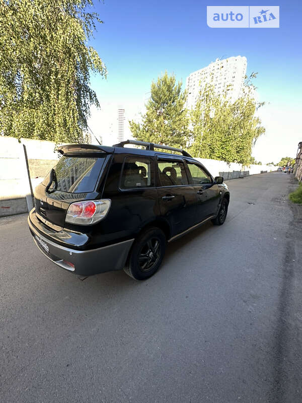 2004 mitsubishi outlander