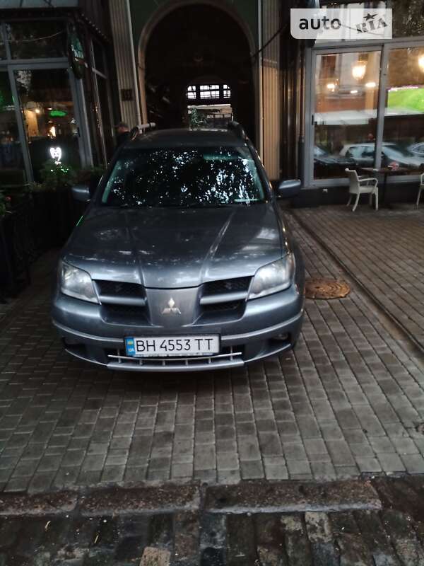 2004 mitsubishi outlander