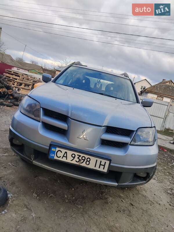 2004 mitsubishi outlander