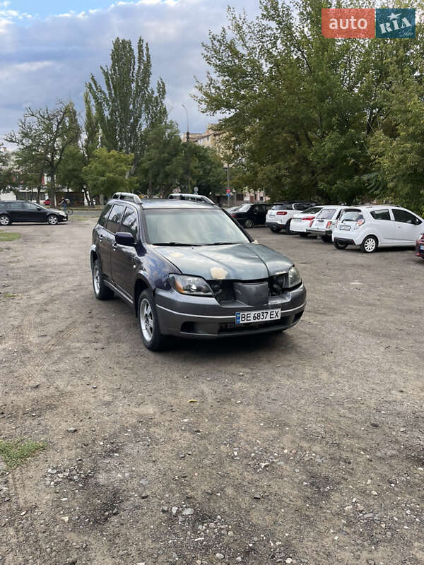 2004 mitsubishi outlander