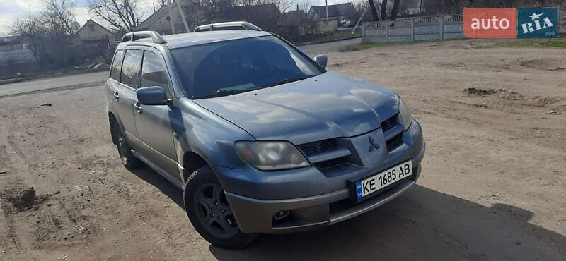 2004 mitsubishi outlander
