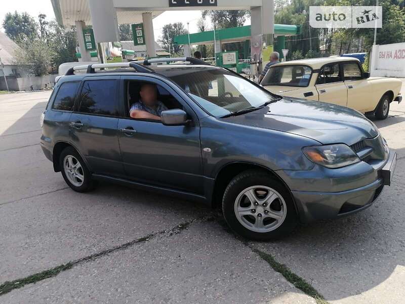 2004 mitsubishi outlander