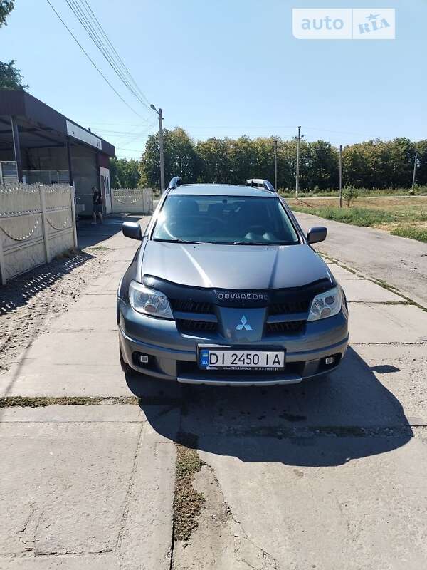 2004 mitsubishi outlander
