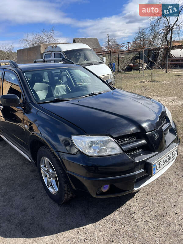 2005 mitsubishi outlander