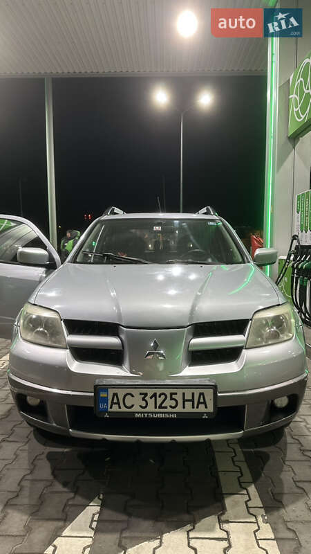 2005 mitsubishi outlander