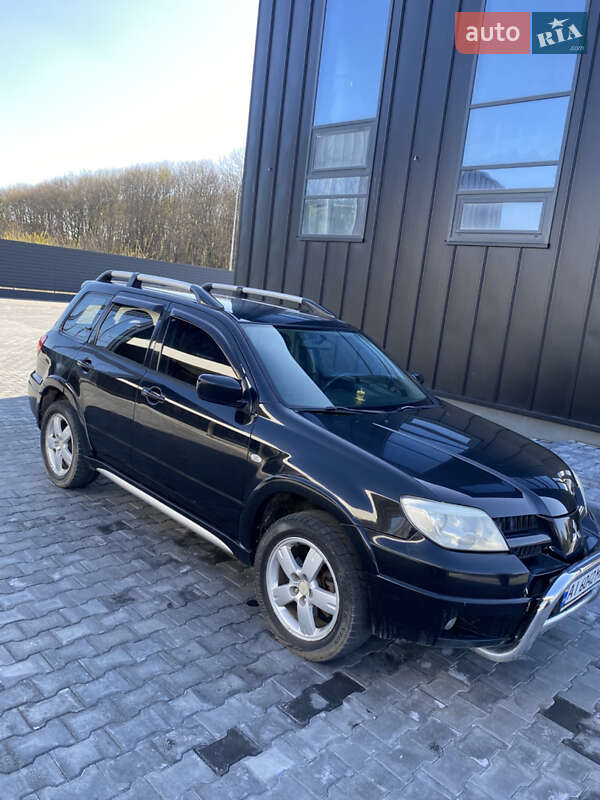 2005 mitsubishi outlander