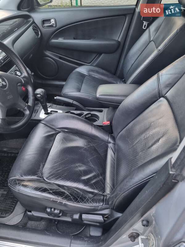 2007 mitsubishi outlander