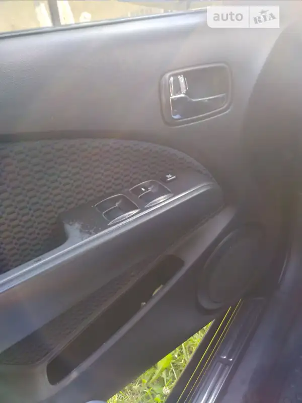 2007 mitsubishi outlander