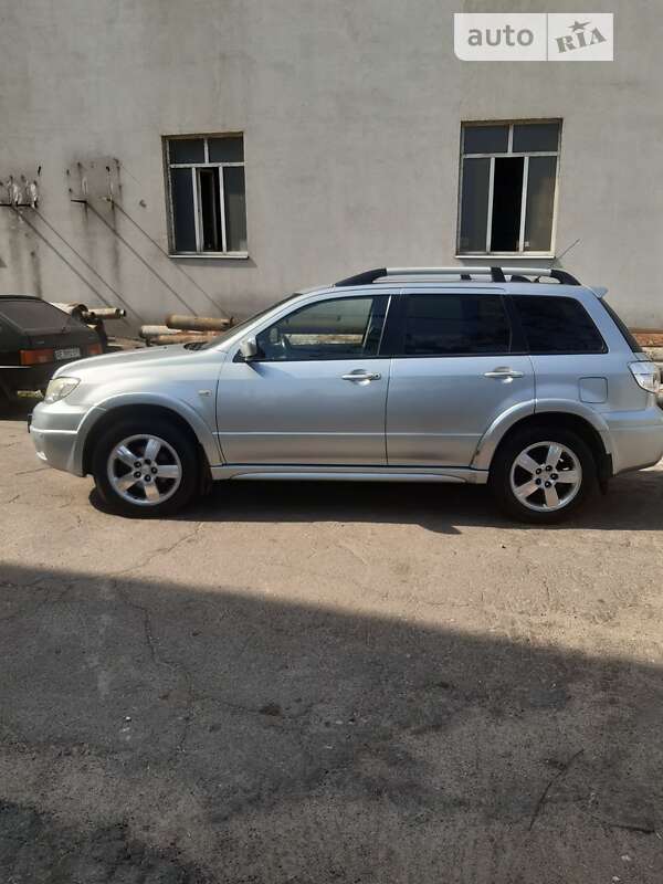 2007 mitsubishi outlander