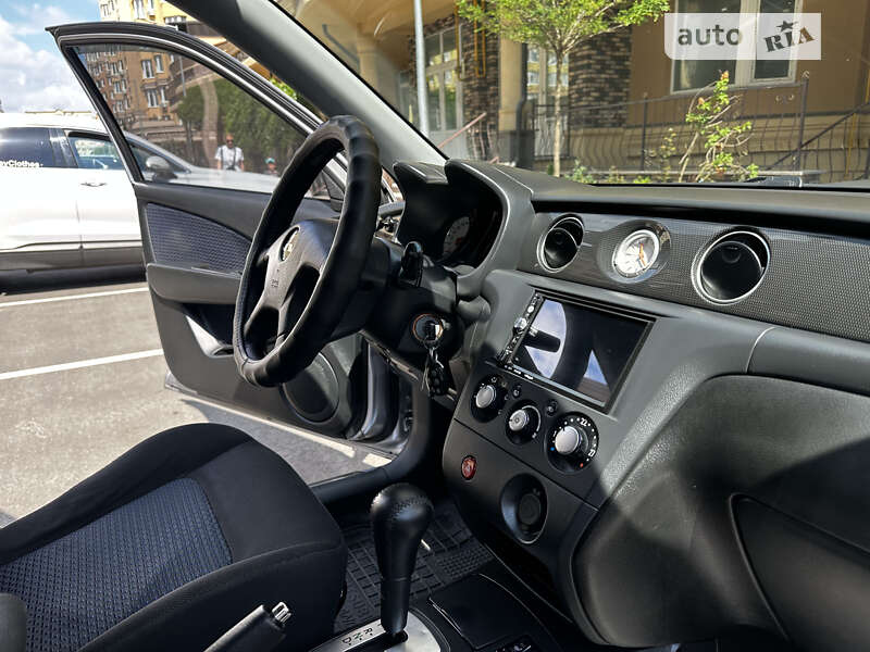 2008 mitsubishi outlander