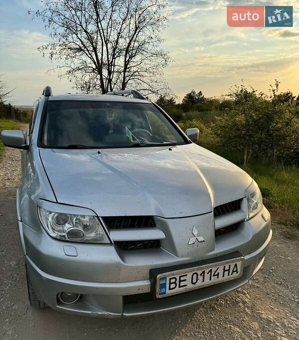 2008 mitsubishi outlander