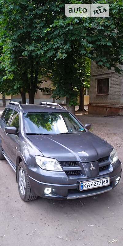 2009 mitsubishi outlander