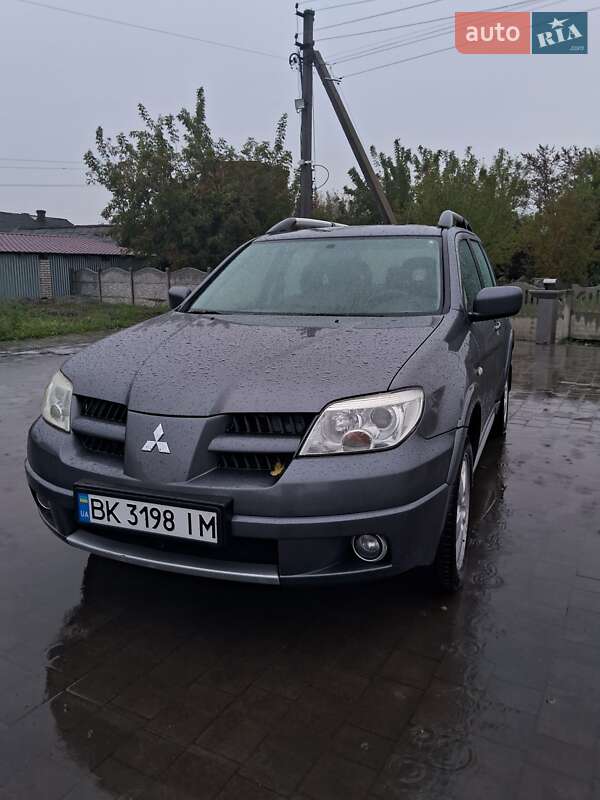 2009 mitsubishi outlander
