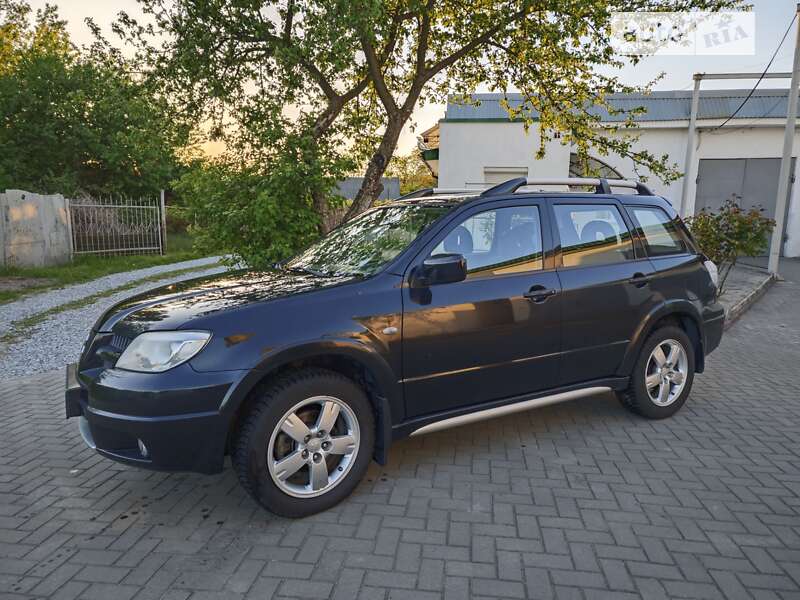 2009 mitsubishi outlander