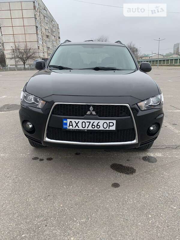2010 mitsubishi outlander