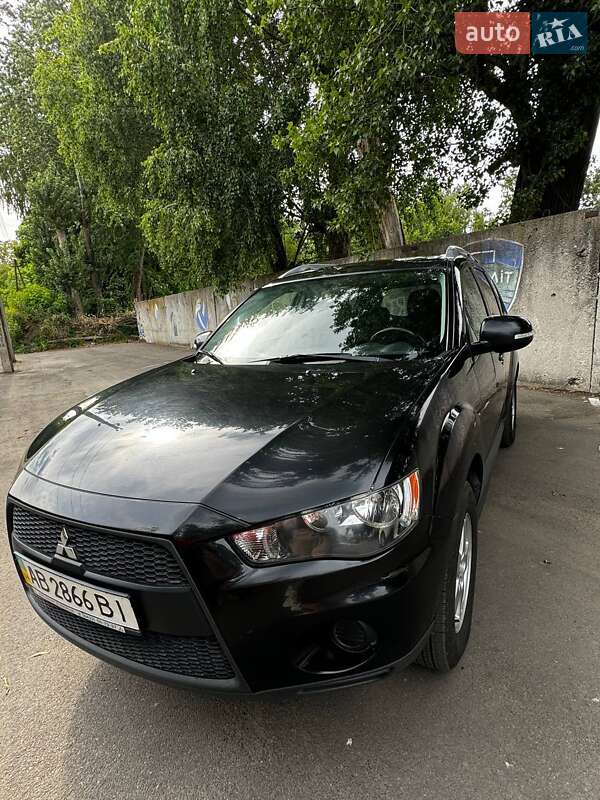 2010 mitsubishi outlander