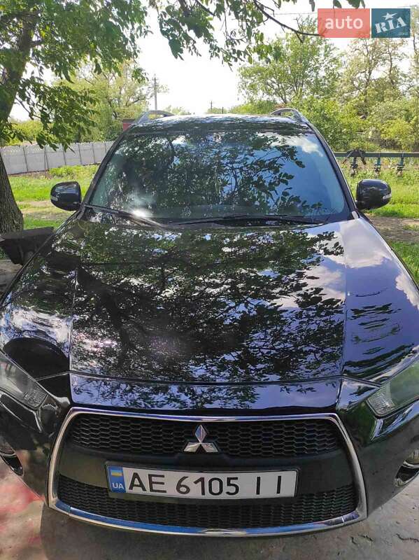 2010 mitsubishi outlander