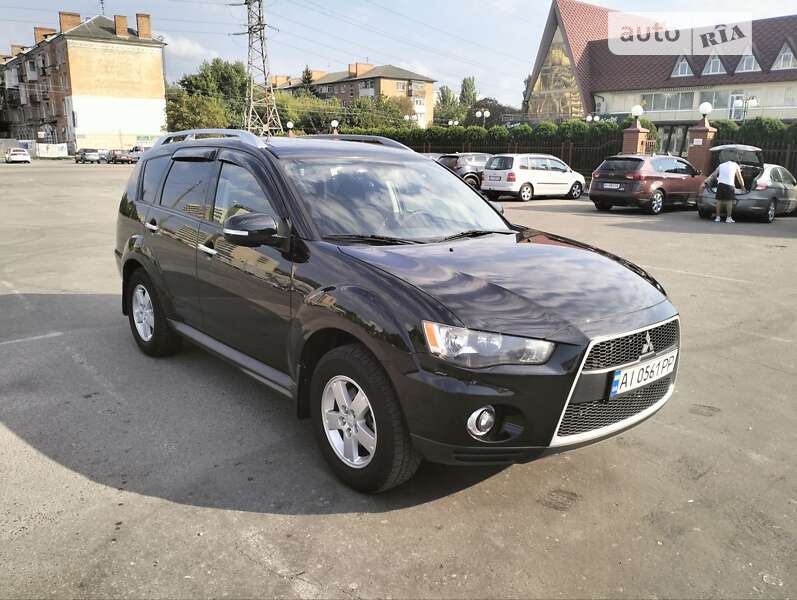 2010 mitsubishi outlander