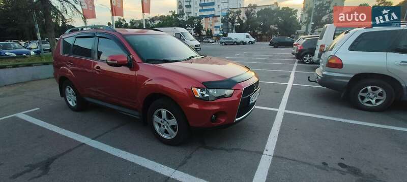 2011 mitsubishi outlander