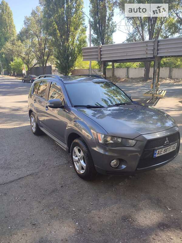 2011 mitsubishi outlander