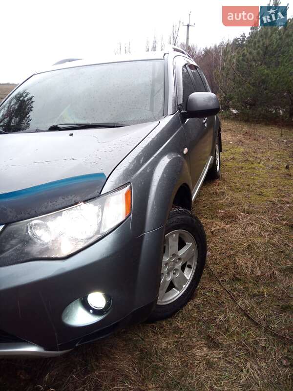 2008 mitsubishi outlander