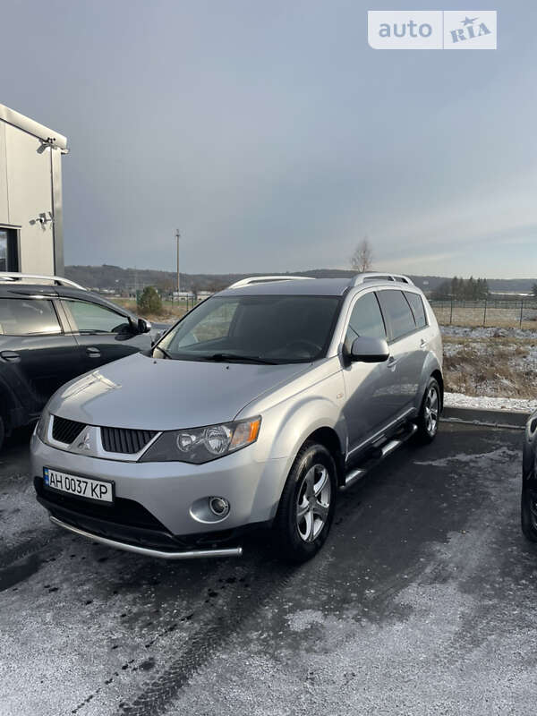 2008 mitsubishi outlander