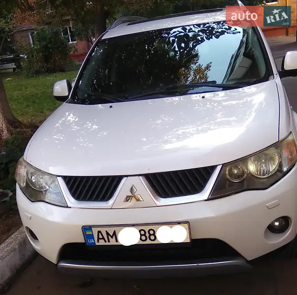 2008 mitsubishi outlander