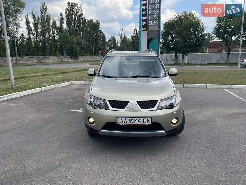 2008 mitsubishi outlander xl