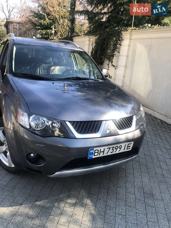 2008 mitsubishi outlander