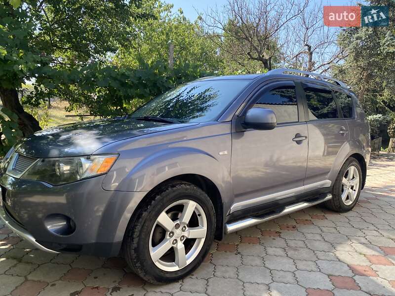 2008 mitsubishi outlander