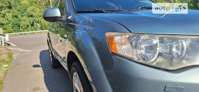 2008 mitsubishi outlander