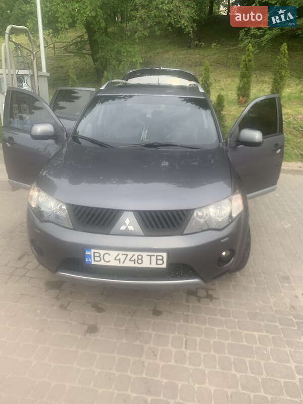 2008 mitsubishi outlander