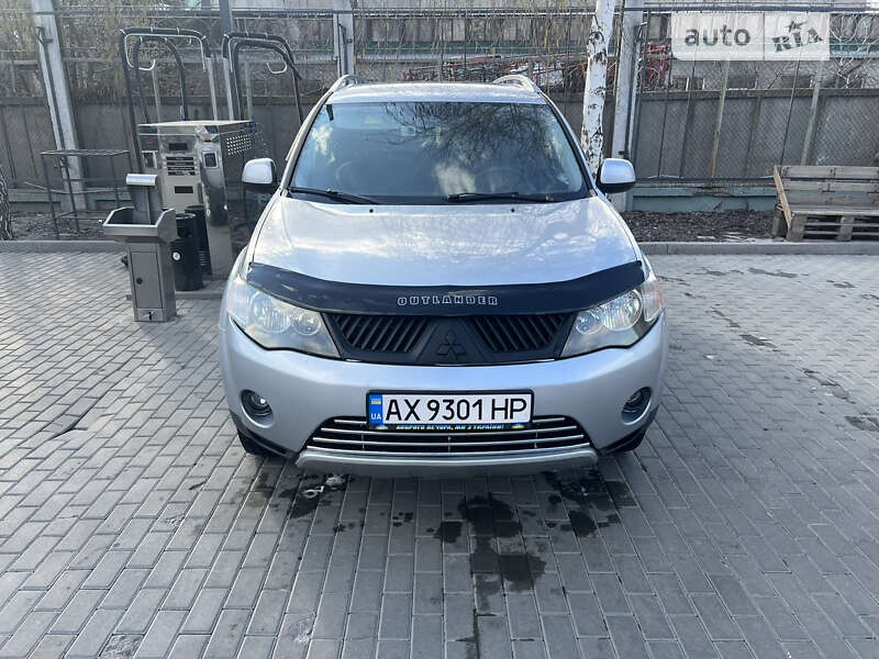 2008 mitsubishi outlander