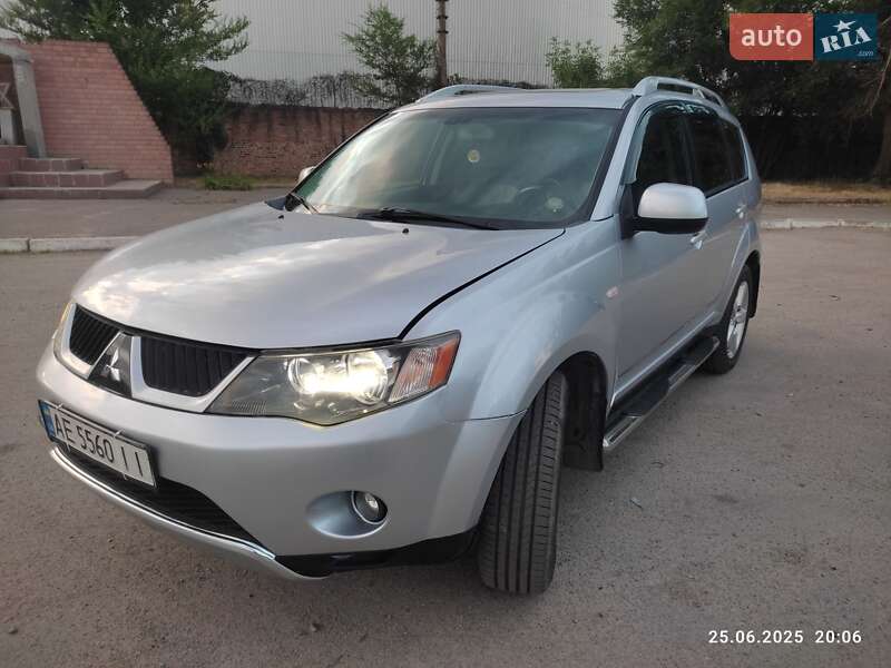 2008 mitsubishi outlander