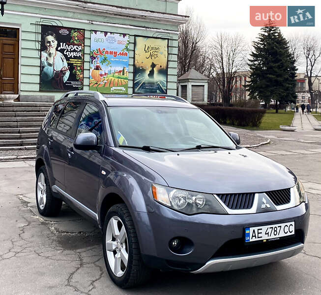 2008 mitsubishi outlander