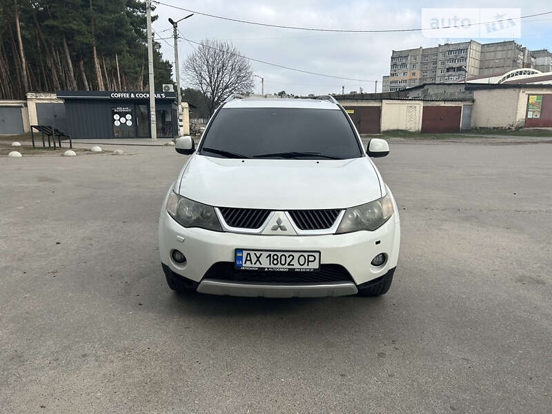 2008 mitsubishi outlander