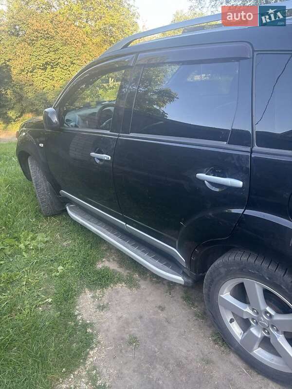 2008 mitsubishi outlander