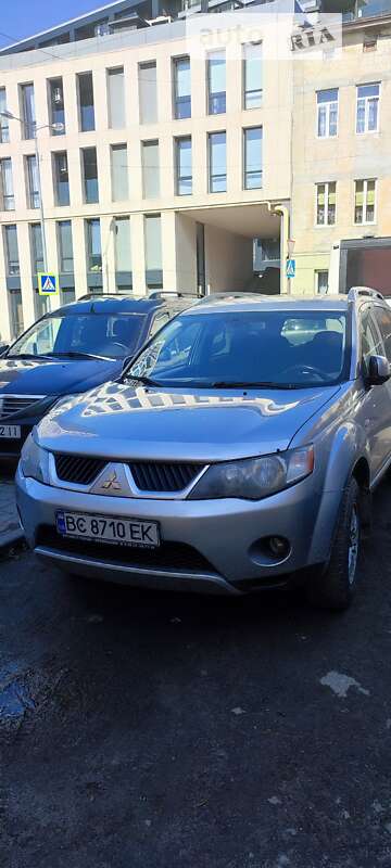2008 mitsubishi outlander
