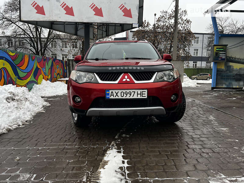 2008 mitsubishi outlander xl