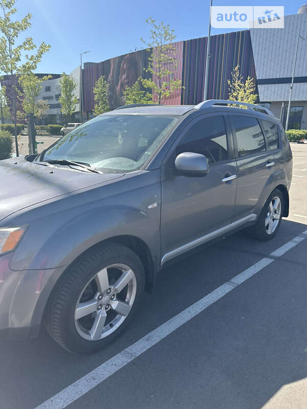 2008 mitsubishi outlander