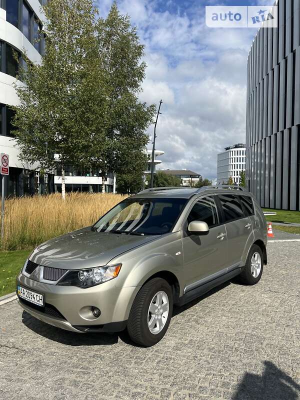 2009 mitsubishi outlander