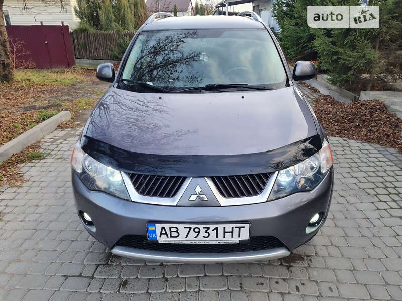 2009 mitsubishi outlander xl