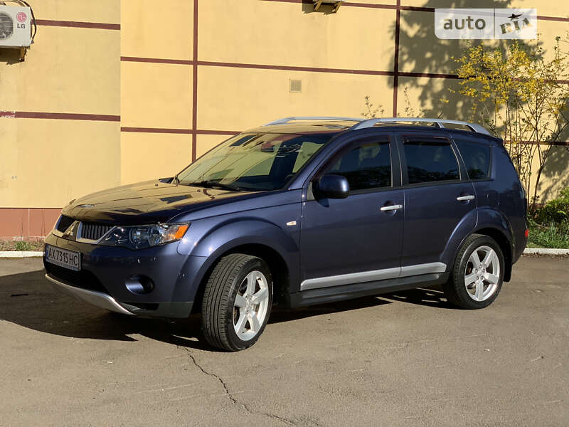 2009 mitsubishi outlander xl